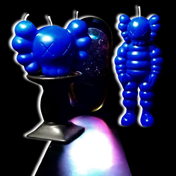 Hand Poured Kaws Figurine Statue Candle Designer Custom Decor Art - Picture 9 of 10